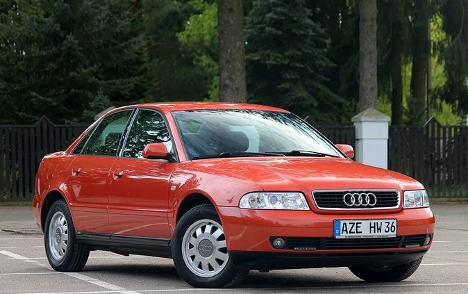 Audi A4 cena 12900 przebieg: 125000, rok produkcji 2000 z Biecz małe 596
